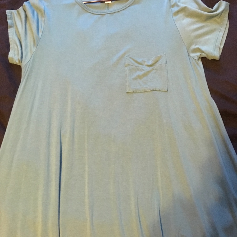 Lularoe Carly - Picture 3 of 4